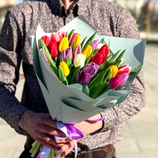  Antalya Çiçek Siparişi - Lale Buketi