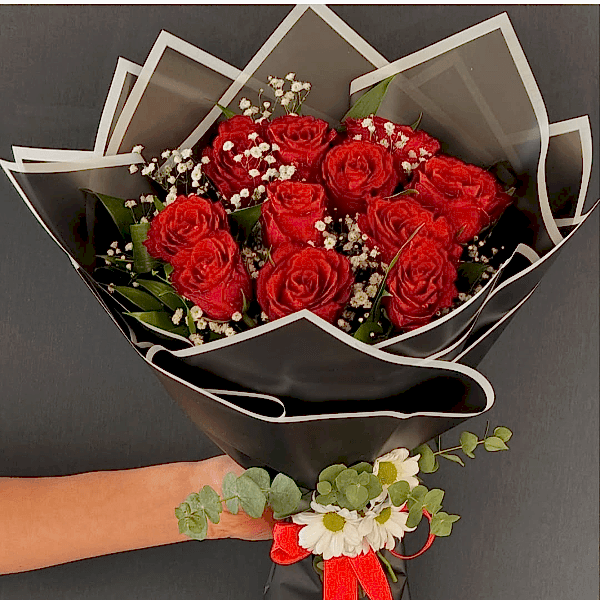  Antalya Çiçek Gönder - 11 ADET KIRMIZI GÜL BUKETİ